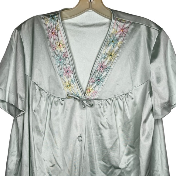 Vintage JC Penney 3 Piece Nylon Pajama Set - Picture 6 of 11